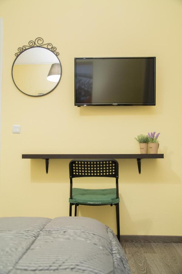 Cozy Renovated Flat In Koukaki Atenas Exterior foto